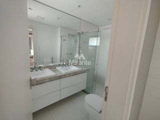 Apartamento Mobiliado Para Vender com 3 quartos sendo 3 suítes no bairro Santa Mônica em Feira De Santana