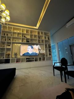 Casa Para Vender com 4 quartos sendo 4 suítes no bairro Pedra do Descanso em Feira De Santana