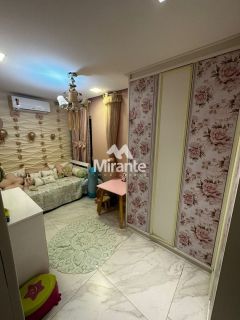 Casa Para Vender com 4 quartos sendo 4 suítes no bairro Pedra do Descanso em Feira De Santana