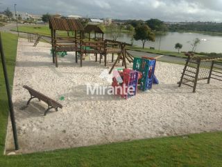 Lote / Terreno de Condomínio Para Vender no bairro Papagaio em Feira De Santana