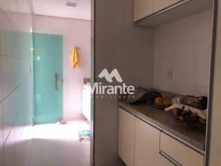 Casa de Condomínio Para Vender com 4 quartos sendo 4 suítes no bairro Sim em Feira De Santana