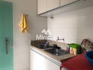 Casa de Condomínio Para Vender com 4 quartos sendo 4 suítes no bairro Sim em Feira De Santana