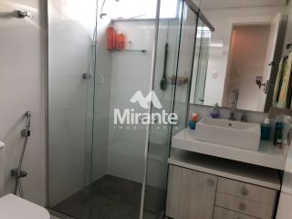 Casa de Condomínio Para Vender com 4 quartos sendo 4 suítes no bairro Sim em Feira De Santana