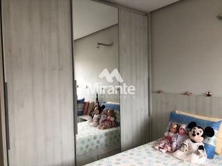 Casa de Condomínio Para Vender com 4 quartos sendo 4 suítes no bairro Sim em Feira De Santana