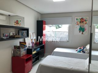 Casa de Condomínio Para Vender com 4 quartos sendo 4 suítes no bairro Sim em Feira De Santana