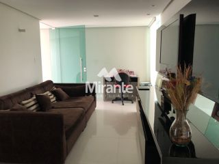 Casa de Condomínio Para Vender com 4 quartos sendo 4 suítes no bairro Sim em Feira De Santana