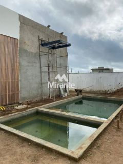 Casa de Condomínio Para Vender com 3 quartos no bairro Registro em Feira De Santana