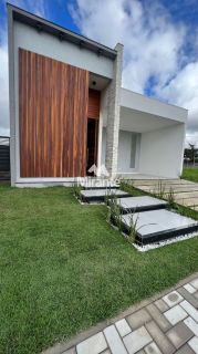 Casa de Condomínio Para Vender com 3 quartos no bairro Registro em Feira De Santana