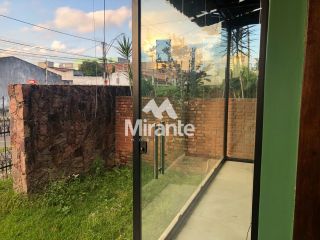 Casa Para Vender com 4 quartos no bairro Santa Mônica em Feira De Santana