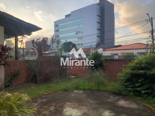 Casa Para Vender com 4 quartos no bairro Santa Mônica em Feira De Santana