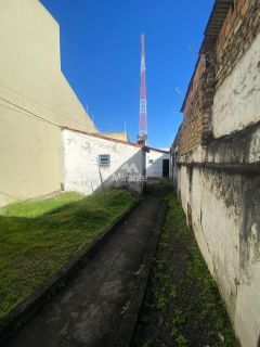 Casa Para Vender no bairro Kalilândia em Feira De Santana