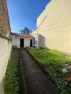 Casa Para Vender no bairro Kalilândia em Feira De Santana