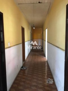 Casa Para Vender com 5 quartos no bairro Centro em Feira De Santana