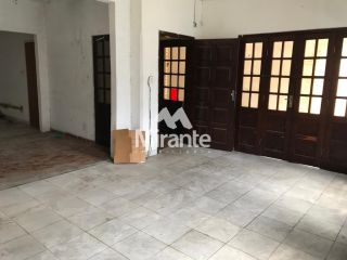 Casa Para Vender com 5 quartos no bairro Centro em Feira De Santana