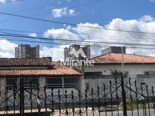Casa Para Vender com 3 quartos sendo 1 suítes no bairro Jardim Acácia em Feira De Santana
