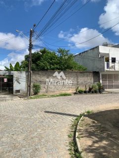 Lote / Terreno de Bairro Para Vender no bairro Conceição em Feira De Santana