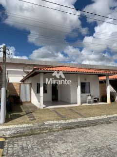 Casa de Condomínio Para Vender com 3 quartos no bairro Pedra do Descanso em Feira De Santana