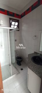 Casa Comercial Para Alugar com 3 quartos sendo 2 suítes no bairro Kalilândia em Feira De Santana