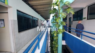 Edifício Comercial Para Alugar no bairro Santa Mônica em Feira De Santana