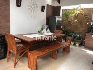 Casa de Condomínio Para Vender com 3 quartos sendo 3 suítes no bairro Sobradinho em Feira De Santana