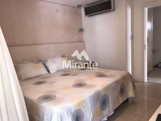 Casa de Condomínio Para Vender com 3 quartos sendo 3 suítes no bairro Sobradinho em Feira De Santana