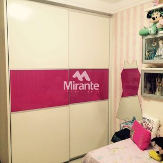 Casa de Condomínio Para Vender com 3 quartos sendo 3 suítes no bairro Sobradinho em Feira De Santana