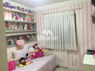 Casa de Condomínio Para Vender com 3 quartos sendo 3 suítes no bairro Sobradinho em Feira De Santana