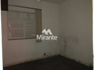 Casa Para Vender no bairro Centro em Feira De Santana