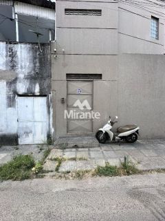 Casa Para Alugar no bairro Ponto Central em Feira De Santana
