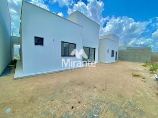 Casa de Condomínio Para Vender com 3 quartos sendo 1 suítes no bairro Sim em Feira De Santana