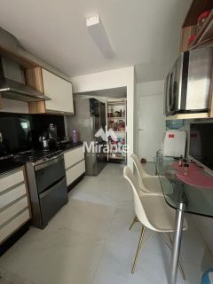 Casa de Condomínio Para Vender com 3 quartos sendo 2 suítes no bairro Lagoa Salgada em Feira De Santana