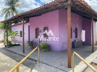Casa Para Alugar com 3 quartos sendo 1 suítes no bairro Capuchinhos em Feira De Santana