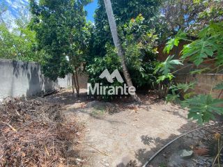 Casa Para Alugar com 3 quartos sendo 1 suítes no bairro Capuchinhos em Feira De Santana