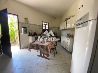 Casa Para Alugar com 3 quartos sendo 1 suítes no bairro Capuchinhos em Feira De Santana