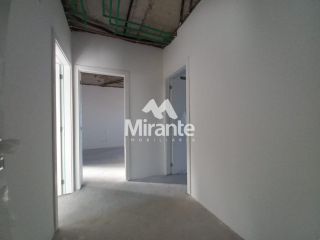 Apartamento Para Vender com 3 quartos sendo 3 suítes no bairro Santa Mônica em Feira De Santana