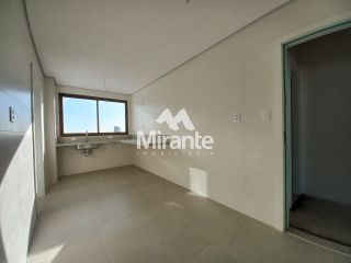 Apartamento Para Vender com 3 quartos sendo 3 suítes no bairro Santa Mônica em Feira De Santana