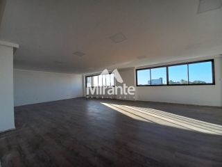 Apartamento Para Vender com 3 quartos sendo 3 suítes no bairro Santa Mônica em Feira De Santana