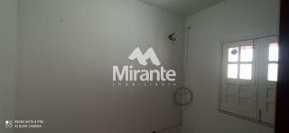 Casa Para Vender com 4 quartos sendo 3 suítes no bairro Santa Mônica em Feira De Santana