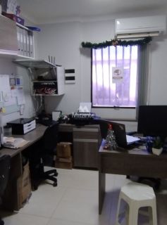 Galpão / Depósito / Armazém Para Alugar no bairro Serraria Brasil em Feira De Santana