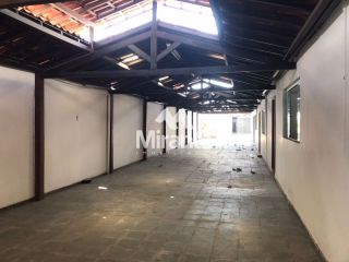 Casa Para Vender no bairro Centro em Feira De Santana