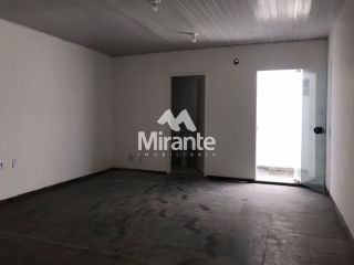 Casa Para Vender no bairro Centro em Feira De Santana