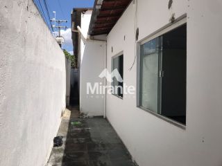 Casa Para Vender no bairro Centro em Feira De Santana