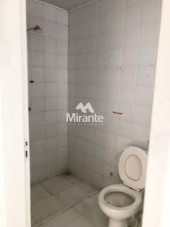 Casa Para Vender no bairro Centro em Feira De Santana