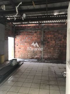 Casa Para Vender no bairro Centro em Feira De Santana