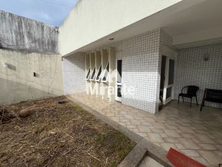 Casa Para Vender com 5 quartos sendo 3 suítes no bairro Lagoa Salgada em Feira De Santana