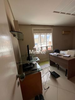 Casa Para Vender com 5 quartos sendo 3 suítes no bairro Lagoa Salgada em Feira De Santana