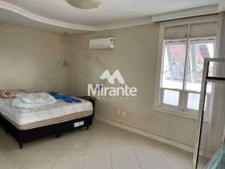 Casa Para Vender com 5 quartos sendo 3 suítes no bairro Lagoa Salgada em Feira De Santana