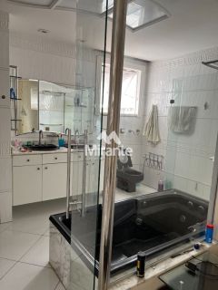 Casa Para Vender com 5 quartos sendo 3 suítes no bairro Lagoa Salgada em Feira De Santana