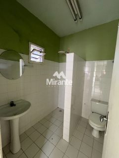 Casa Para Vender com 5 quartos sendo 3 suítes no bairro Lagoa Salgada em Feira De Santana