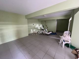 Casa Para Vender com 5 quartos sendo 3 suítes no bairro Lagoa Salgada em Feira De Santana